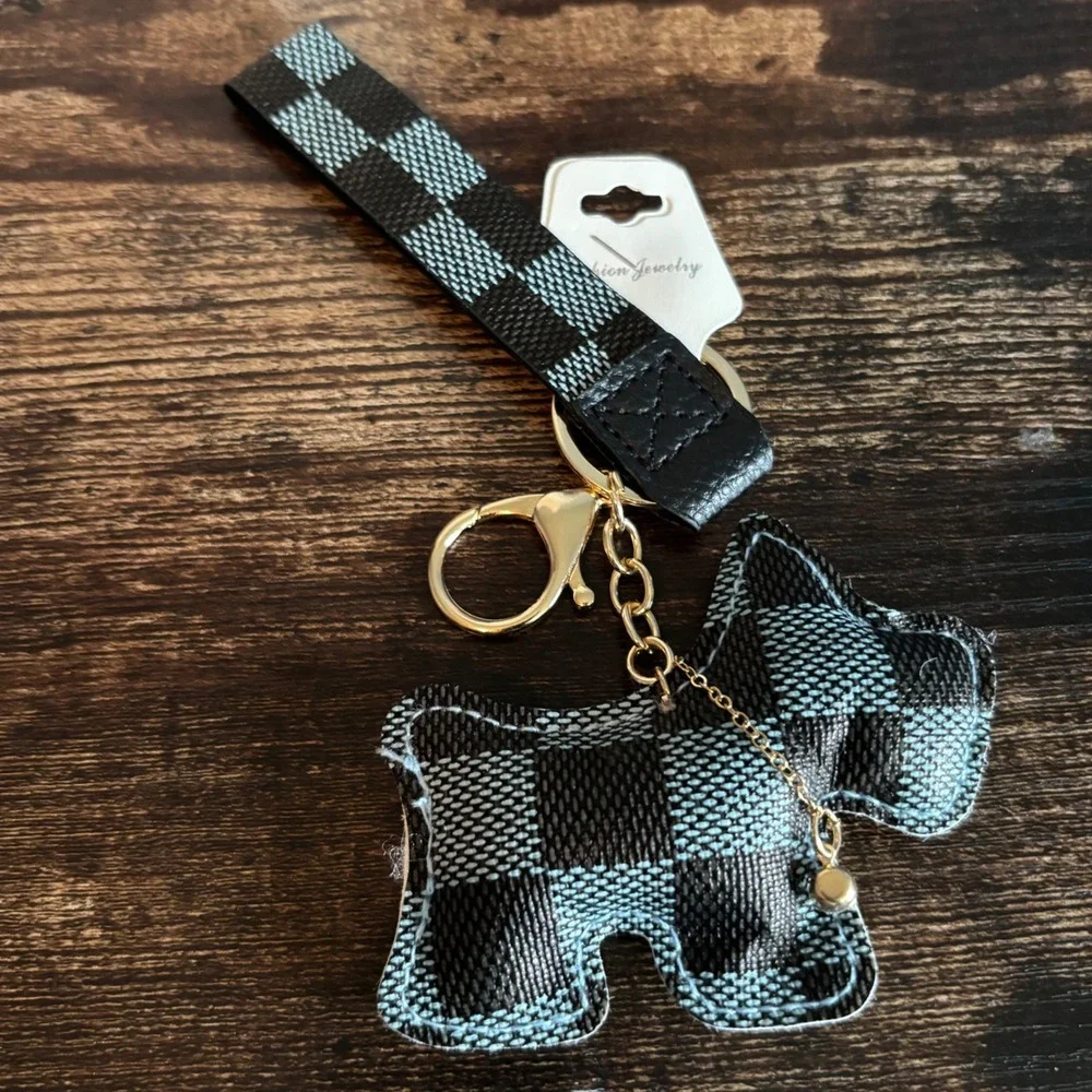 Black Gray Checkered Dog Keychain Wristlet Gold Tone Hardware Bell Charm